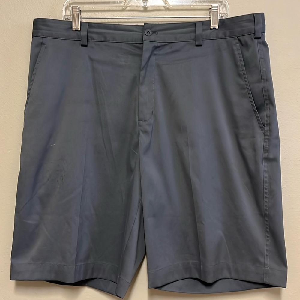 Nike Dri Fit Golf Shorts Mens 36 Dark Gray Flat Front Outdoor Lightweight
